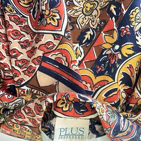 Vintage Top Button-up geometric Blouse Size XL - Picture 2 of 7